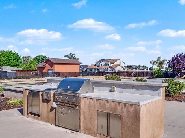 254 Rosebud Avenue, Hollister, CA 95023