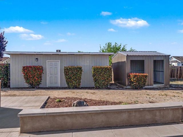 254 Rosebud Avenue, Hollister, CA 95023