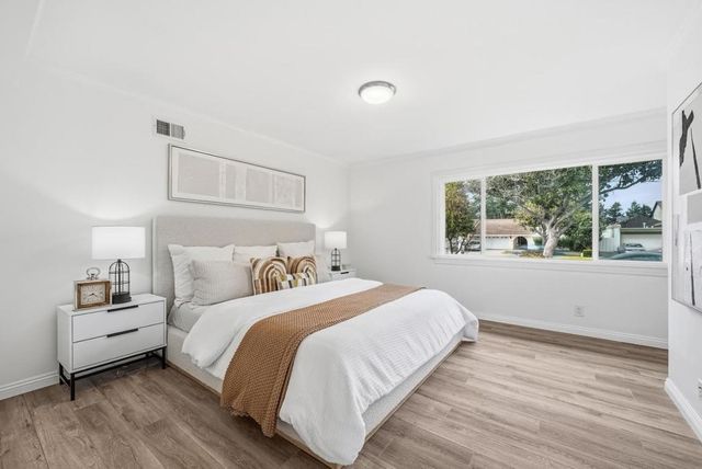 136 S Mary Avenue, Sunnyvale, CA 94086