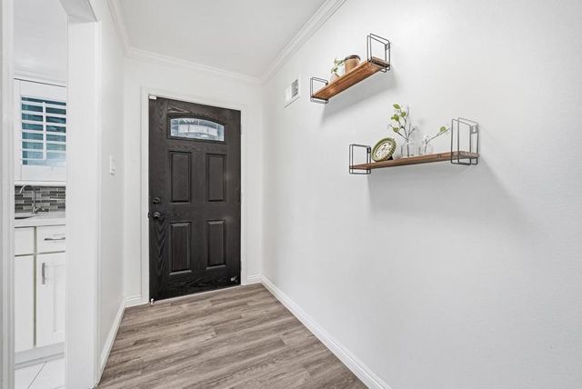 136 S Mary Avenue, Sunnyvale, CA 94086