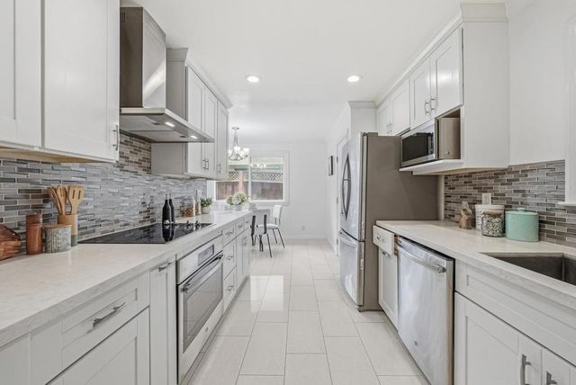 136 S Mary Avenue, Sunnyvale, CA 94086