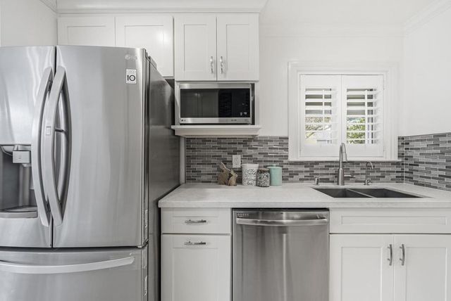 136 S Mary Avenue, Sunnyvale, CA 94086