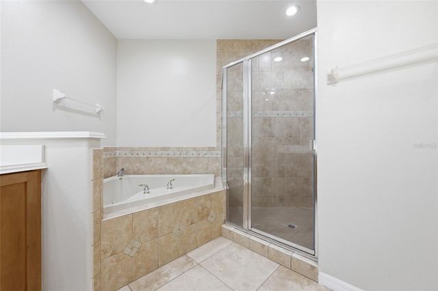 8718 THE ESPLANADE 14, Orlando, FL 32836