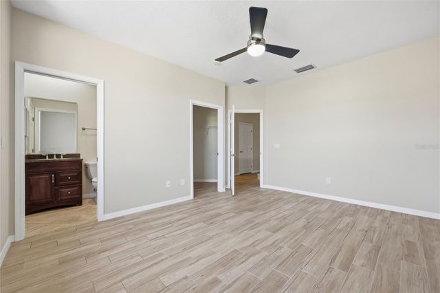 8718 THE ESPLANADE 14, Orlando, FL 32836
