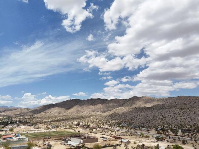 7608 Olympic Road, Joshua Tree, CA 92252