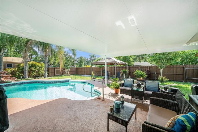 1813 NOVA DRIVE, Valrico, FL 33596