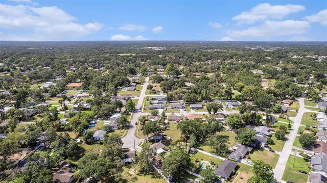 1813 NOVA DRIVE, Valrico, FL 33596