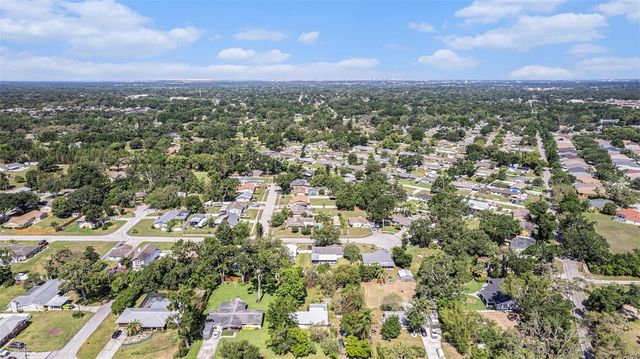 1813 NOVA DRIVE, Valrico, FL 33596