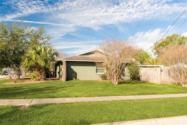 1813 NOVA DRIVE, Valrico, FL 33596