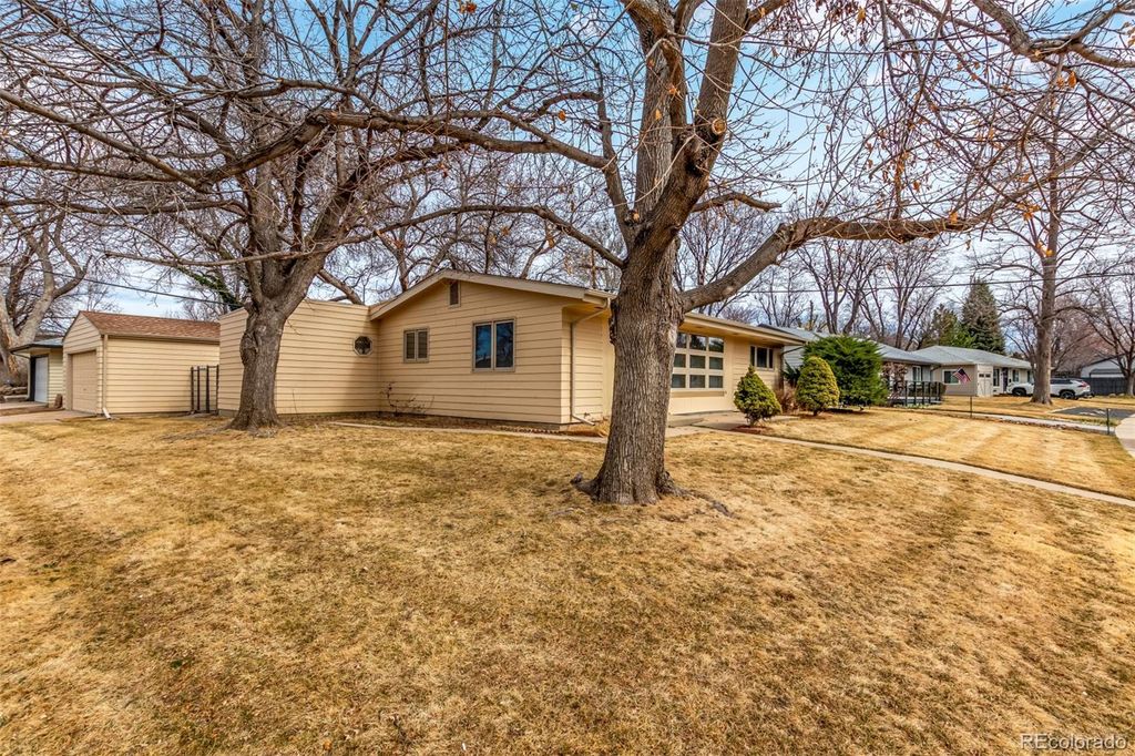 4301 E LaSalle Place, Denver, CO 80222