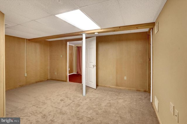 183 STONE HOUSE LN, Columbia, PA 17512