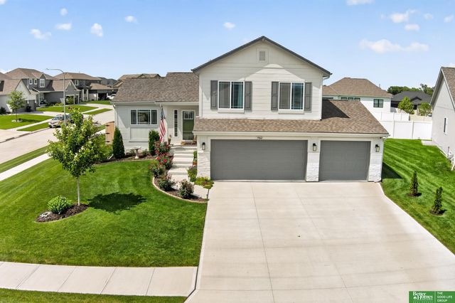 19868 Birch Avenue, Gretna, NE 68028
