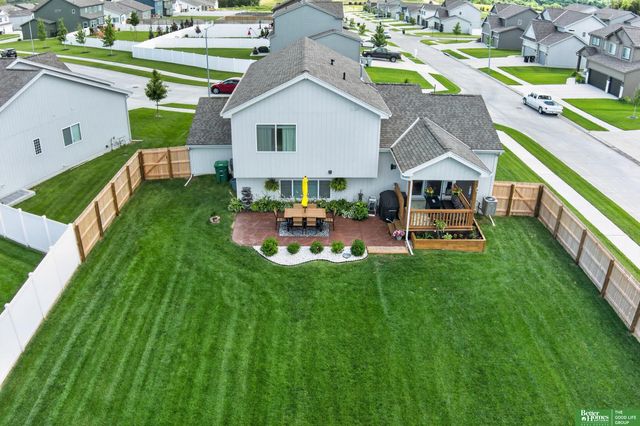 19868 Birch Avenue, Gretna, NE 68028