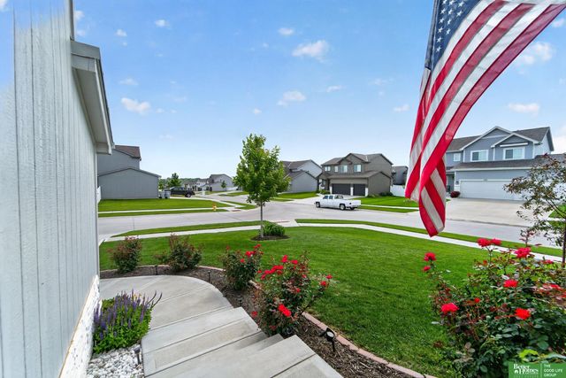 19868 Birch Avenue, Gretna, NE 68028