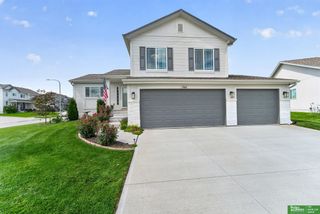 19868 Birch Avenue, Gretna, NE 68028