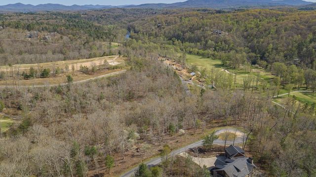 152 Hickory Way, Mineral Bluff, GA 30559