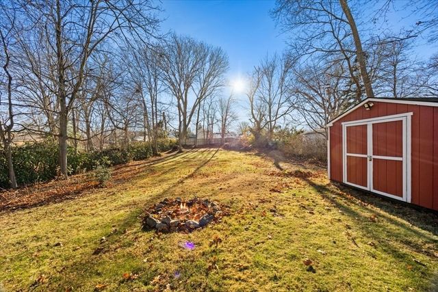 24 First St, Taunton, MA 02780