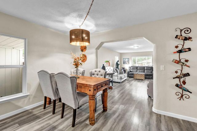 3534 Becerra Way, Sacramento, CA 95821