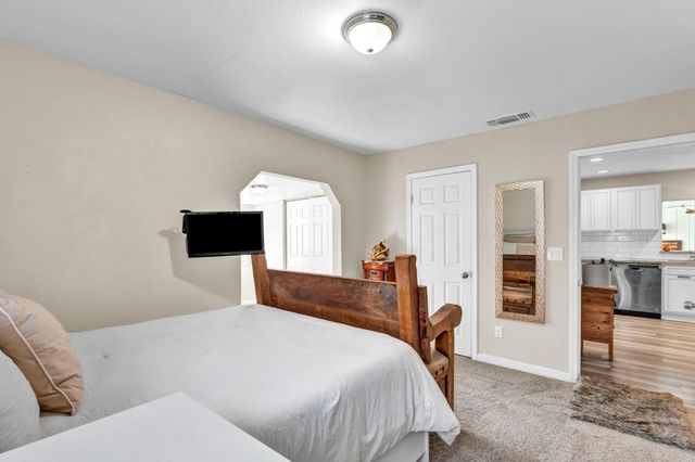 3534 Becerra Way, Sacramento, CA 95821