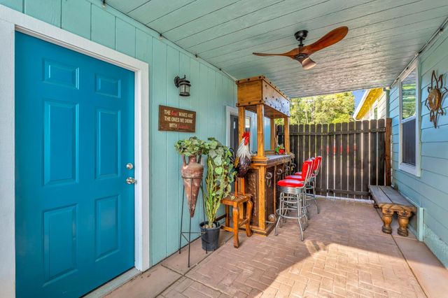 3534 Becerra Way, Sacramento, CA 95821