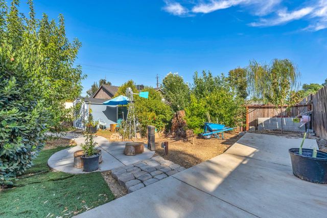 3534 Becerra Way, Sacramento, CA 95821