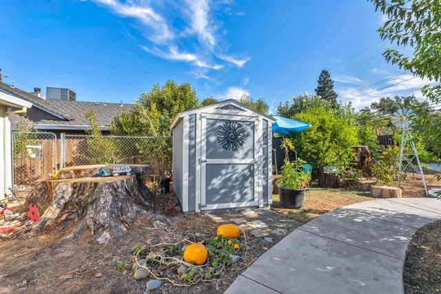 3534 Becerra Way, Sacramento, CA 95821