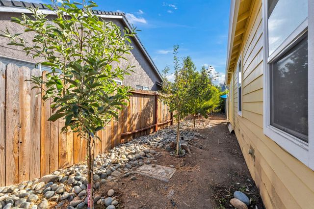 3534 Becerra Way, Sacramento, CA 95821