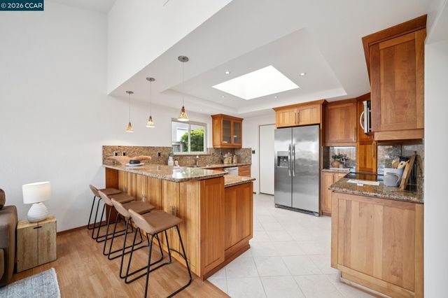 2405 Griffanti Ct, Martinez, CA 94553