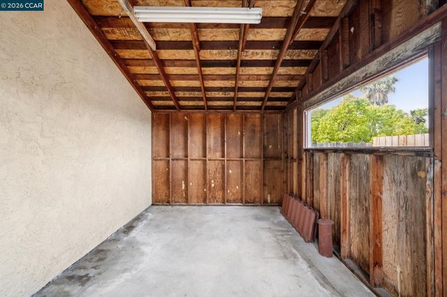 2405 Griffanti Ct, Martinez, CA 94553
