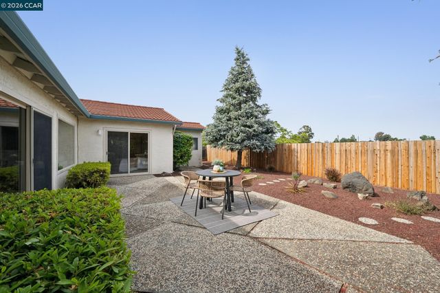 2405 Griffanti Ct, Martinez, CA 94553