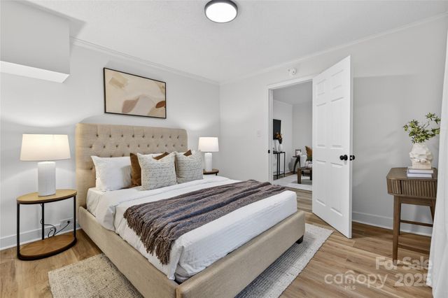 1001 N Ransom Street, Gastonia, NC 28052