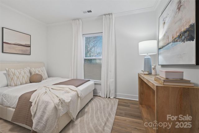 1001 N Ransom Street, Gastonia, NC 28052