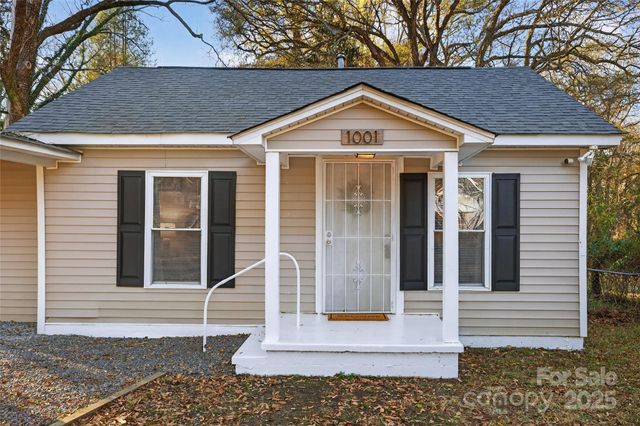 1001 N Ransom Street, Gastonia, NC 28052