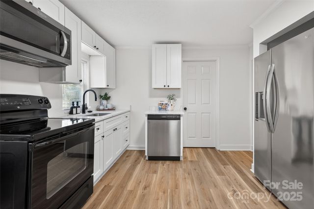 1001 N Ransom Street, Gastonia, NC 28052