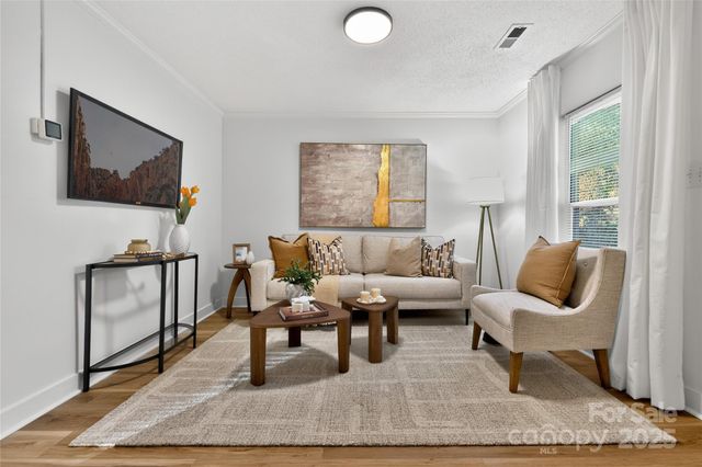 1001 N Ransom Street, Gastonia, NC 28052