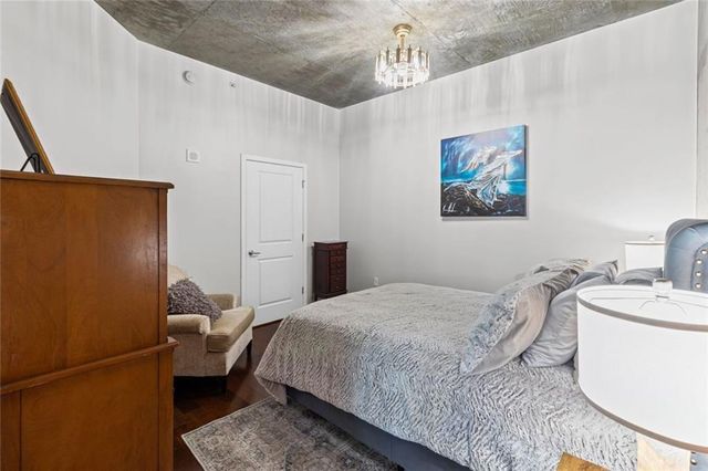 400 W Peachtree Street NW 2403, Atlanta, GA 30308
