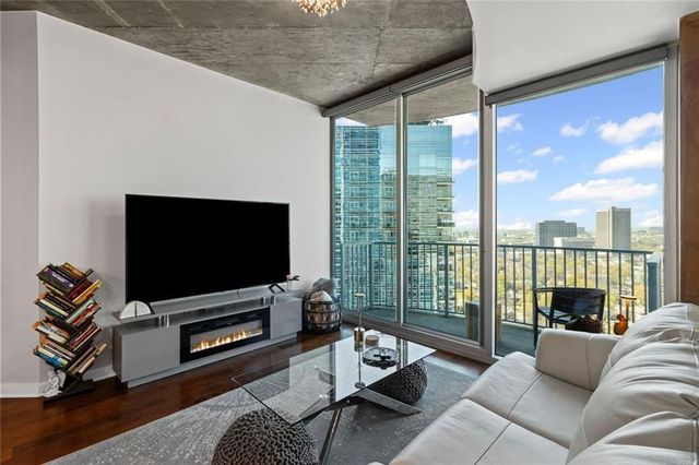 400 W Peachtree Street NW 2403, Atlanta, GA 30308