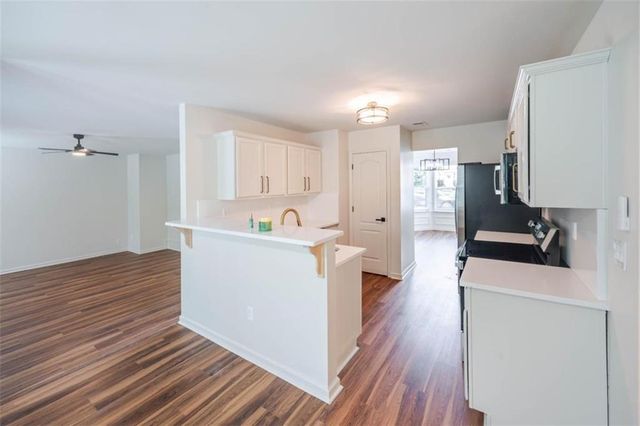 1376 Koble Mill Lane, Riverdale, GA 30296