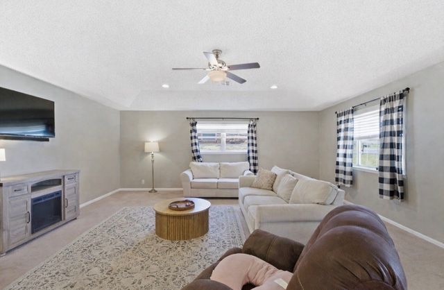 1224 N Texas Street, De Leon, TX 76444