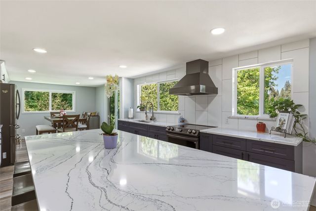 5425 Boulevard Extension Road SE, Olympia, WA 98501