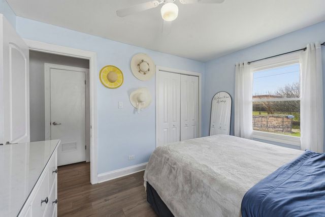 441 Walnut Lane, Elk Grove Village, IL 60007