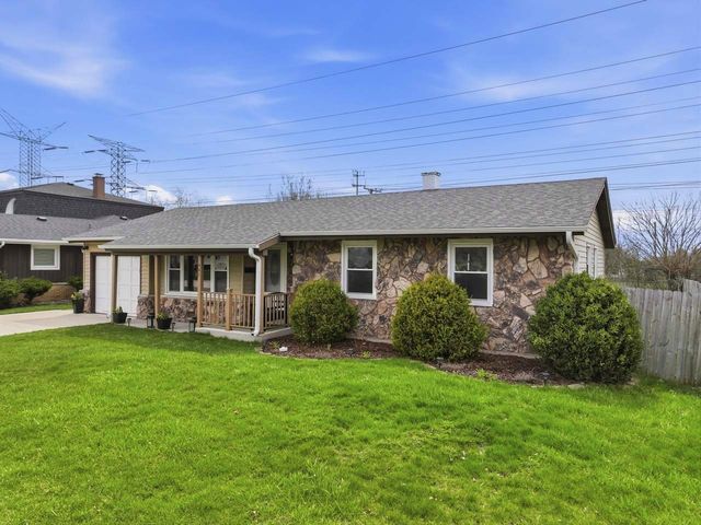 441 Walnut Lane, Elk Grove Village, IL 60007