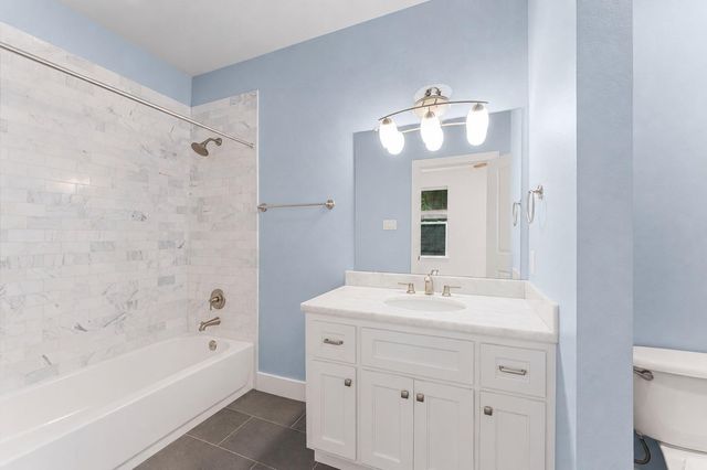 1121 Moy Street, Houston, TX 77007