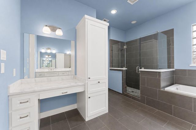 1121 Moy Street, Houston, TX 77007