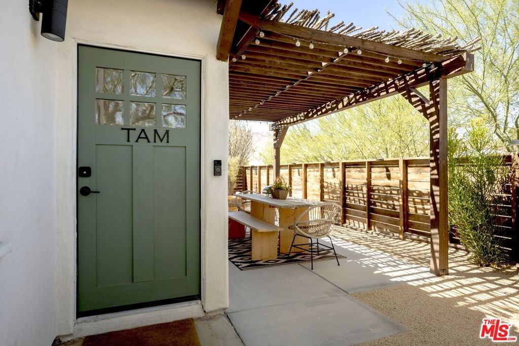 Image 5 of property listing at 6405 Tamarisk Avenue, Twentynine Palms, CA 92277