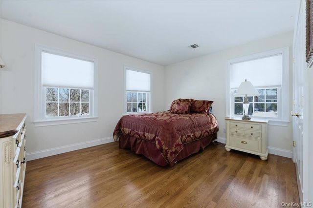 8 Hilltop Drive, Yorktown Heights, NY 10598