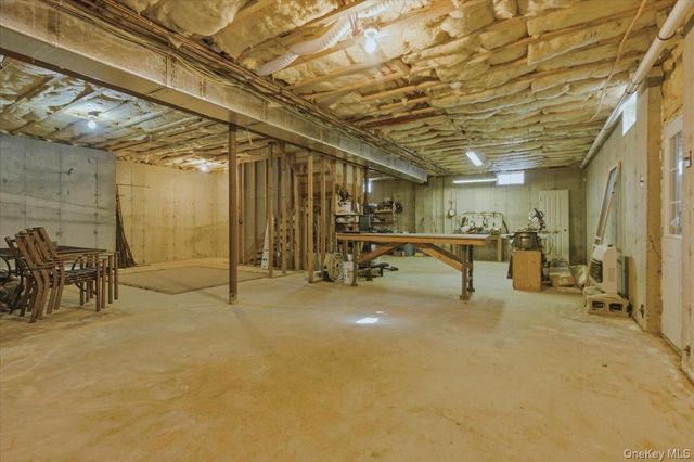 8 Hilltop Drive, Yorktown Heights, NY 10598