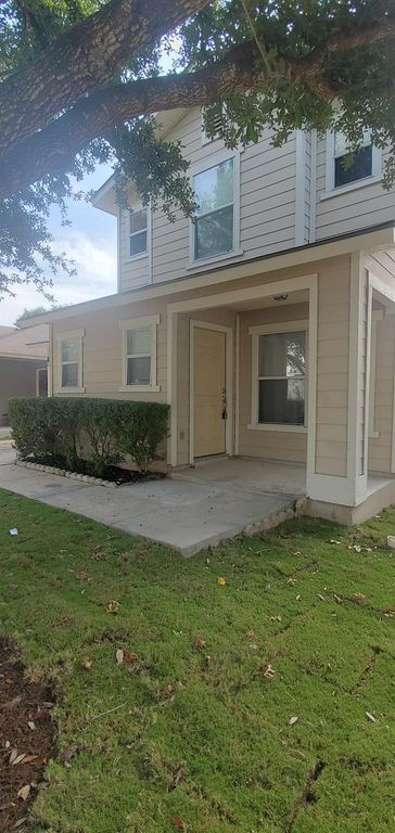 13413 Alysheba DR, Del Valle, TX 78617