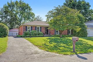 2609 Aylesbury Ct, Louisville, KY 40242