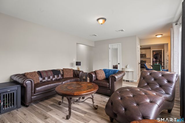 175 Reservoir Road, Newington, CT 06111